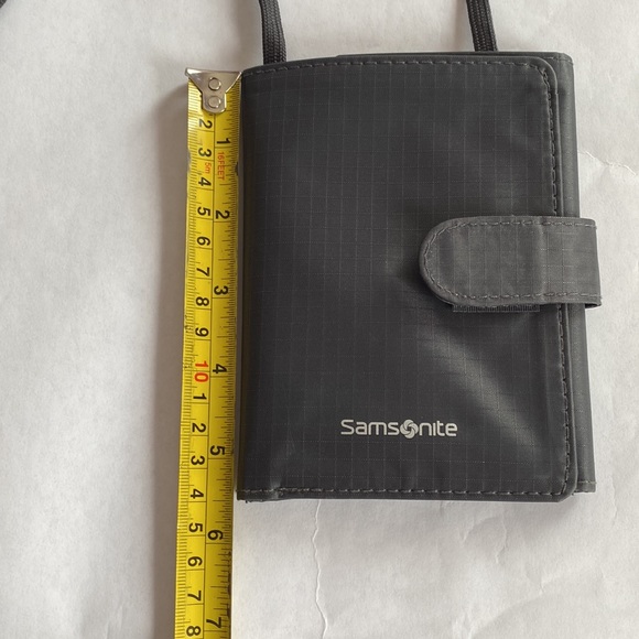 Samsonite Storage & Organization Samsonite Travel Neck Pouch